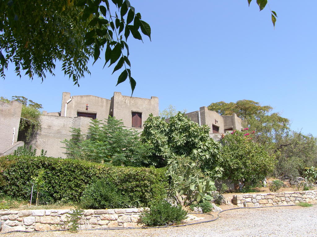 Mavrovoúnion Cavo Grosso Bungalows الغرفة الصورة